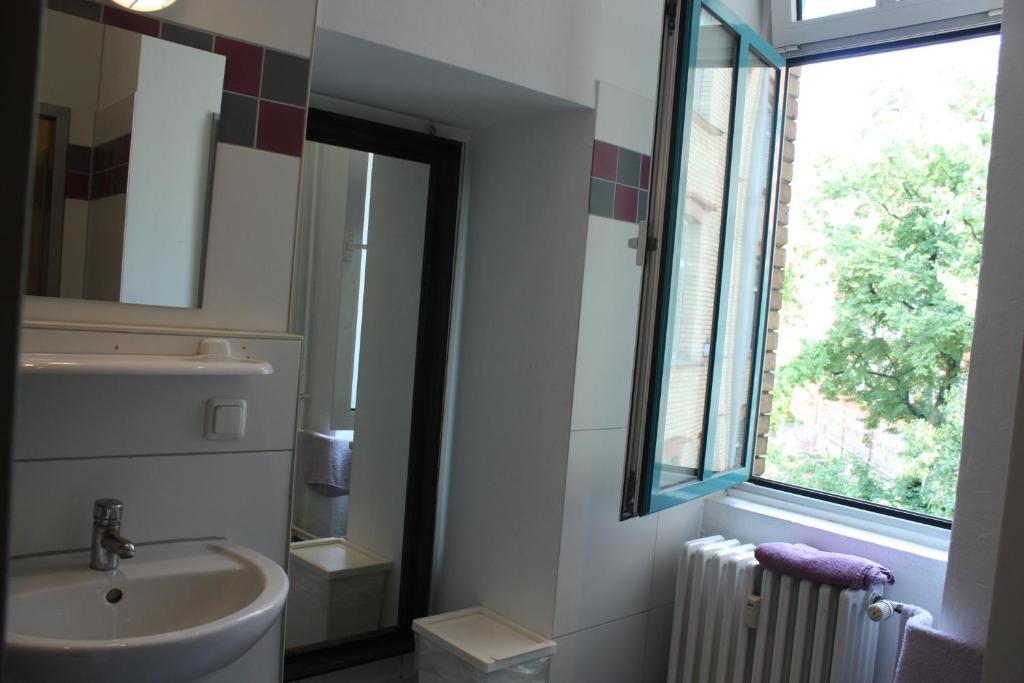 Baxpax Kreuzberg Hostel Берлин Стая снимка